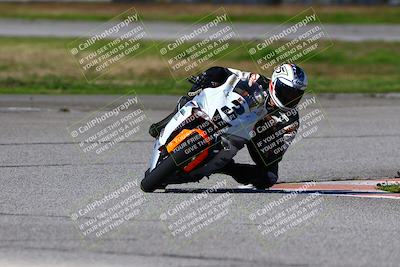 media/Jan-21-2023-Fastrack Riders (Sat) [[fcf3f88a30]]/Level 3/Session 4 Turn 6-Mountian Shot/